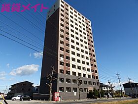 GRAN DUKE SUZUKA  ｜ 三重県鈴鹿市平田東町（賃貸マンション1K・13階・30.00㎡） その1