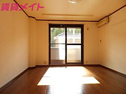 エレガントヒルズ 1階1Kのリビング/ダイニング