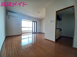 as oneIII 4階1LDKのリビング/ダイニング