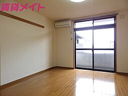 セピア 2階1Kのリビング/ダイニング