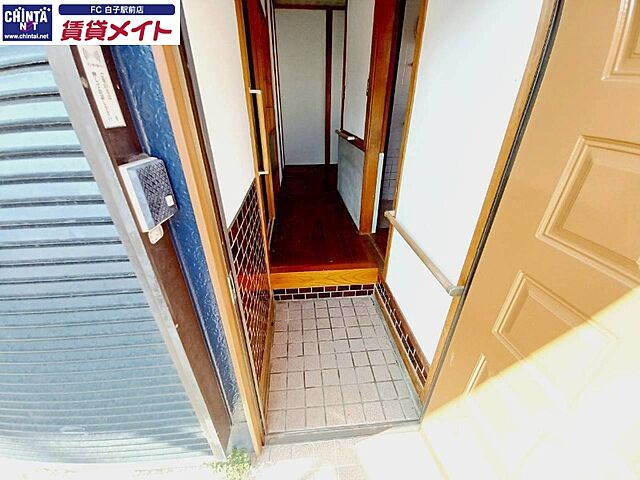 玄関