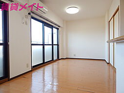 レジデンス若松 3階3LDKのリビング/ダイニング