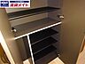 玄関：同型タイプの写真です