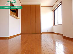 インペリアル宮後 2階1Kのリビング/ダイニング