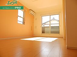 フォレストピア神久 2階2LDKのリビング/ダイニング