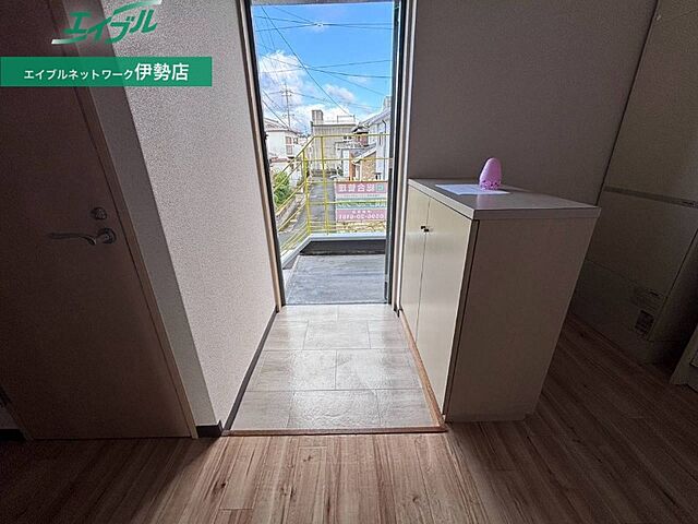 玄関
