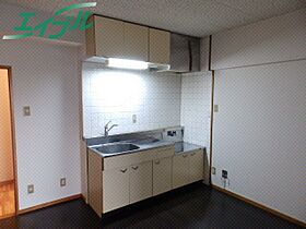 ラルーシア高茶屋Ａ 405 ｜ 三重県津市高茶屋小森上野町（賃貸マンション3LDK・4階・61.10㎡） その4