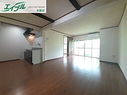 東町貸家 1階6LDKのリビング/ダイニング