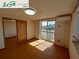 レーヴ・パルティール　Ａ棟 2階2LDKのリビング/ダイニング