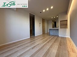 シャーメゾン松阪中央 2階1LDKのリビング/ダイニング