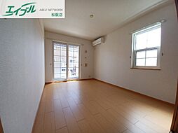 オプティIII 1階2DKのリビング/ダイニング