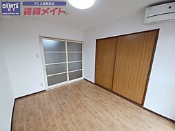 JR紀勢本線 高茶屋駅 徒歩17分の賃貸マンション 2階2DKのリビング/ダイニング
