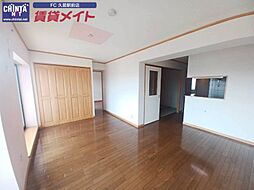 近鉄山田線 伊勢中川駅 徒歩4分の賃貸マンション 4階3LDKのリビング/ダイニング