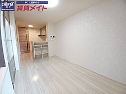 近鉄名古屋線 津新町駅 徒歩4分の賃貸アパート 1階1LDKのリビング/ダイニング