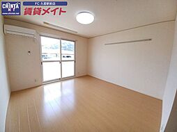 近鉄大阪線 川合高岡駅 徒歩1分の賃貸アパート 2階ワンルームのリビング/ダイニング