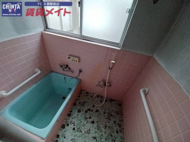 浴室
