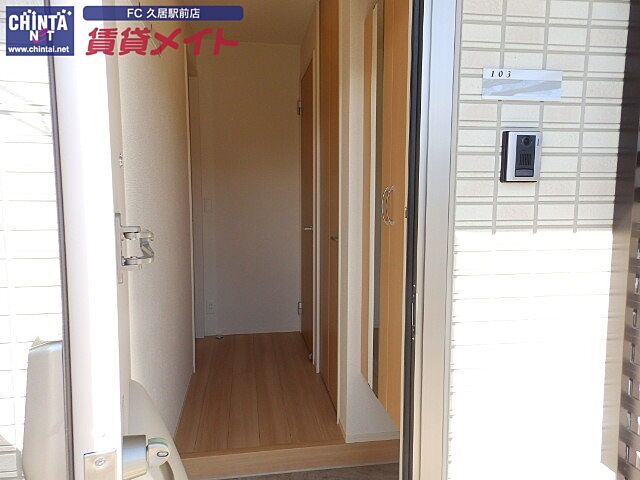 玄関