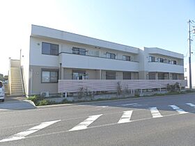 三重県松阪市肥留町（賃貸アパート2LDK・2階・57.64㎡） その1