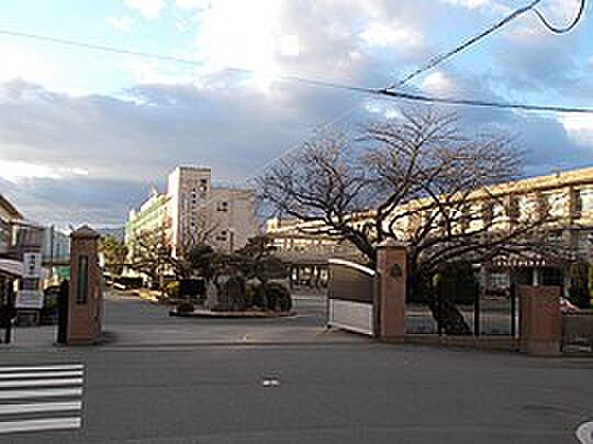 画像18:三重県立松阪高等学校