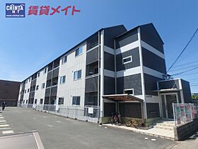 三重県松阪市大黒田町（賃貸アパート1K・3階・35.00㎡） その1