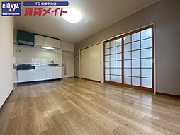 近鉄山田線 東松阪駅 3.2kmの賃貸マンション 3階3LDKのリビング/ダイニング