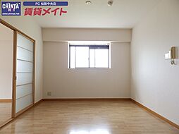 近鉄山田線 松ヶ崎駅 徒歩7分の賃貸マンション 4階3LDKのリビング/ダイニング