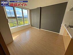近鉄名古屋線 伊勢中川駅 徒歩10分の賃貸マンション 3階2LDKのリビング/ダイニング