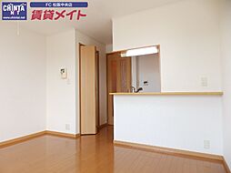 近鉄山田線 斎宮駅 徒歩33分の賃貸アパート 2階1LDKのリビング/ダイニング