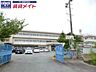 周辺：松阪市立久保中学校 1445m