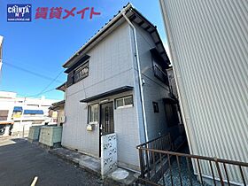 三重県伊勢市岩渕１丁目（賃貸一戸建2LDK・2階・54.65㎡） その1