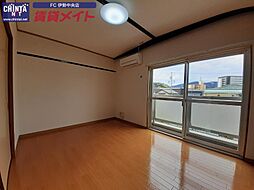 近鉄鳥羽線 宇治山田駅 徒歩3分の賃貸マンション 3階1Kのリビング/ダイニング