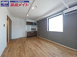 JR参宮線 伊勢市駅 徒歩10分の賃貸マンション 3階ワンルームのリビング/ダイニング