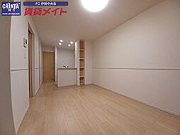 近鉄山田線 明野駅 徒歩23分の賃貸アパート 2階2LDKのリビング/ダイニング