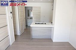 近鉄山田線 伊勢市駅 徒歩20分の賃貸マンション 2階1LDKのリビング/ダイニング