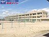 周辺：伊勢市立小俣中学校 415m