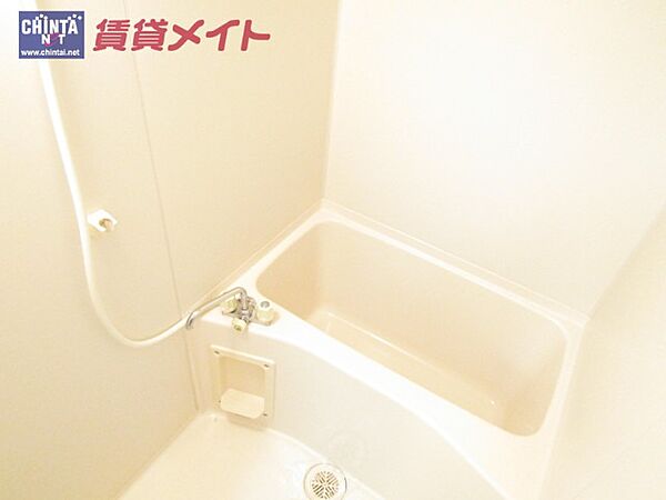 画像5:広い浴室