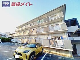 三重県津市江戸橋２丁目（賃貸マンション1DK・1階・27.00㎡） その1