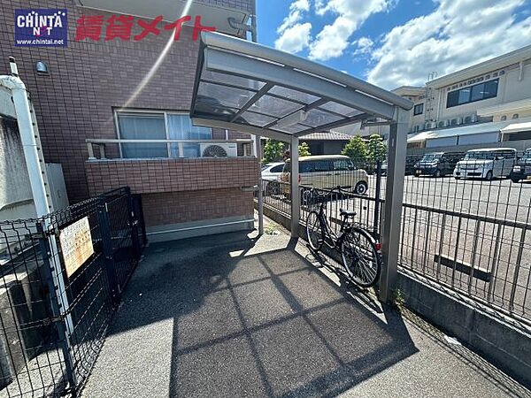 三重県津市栄町４丁目(賃貸マンション2LDK・1階・56.80㎡)の写真 その9