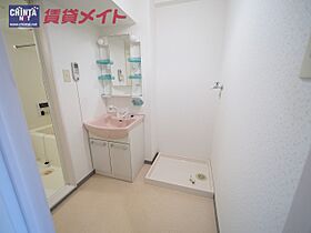 三重県津市一身田中野（賃貸マンション2LDK・1階・61.09㎡） その12