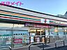 周辺：セブンイレブン津エアポートライン前店 730m