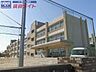 周辺：津市立橋南中学校 2561m