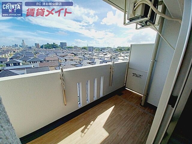 バルコニー