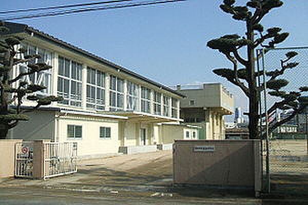 画像29:【中学校】福山市立鷹取中学校まで595ｍ
