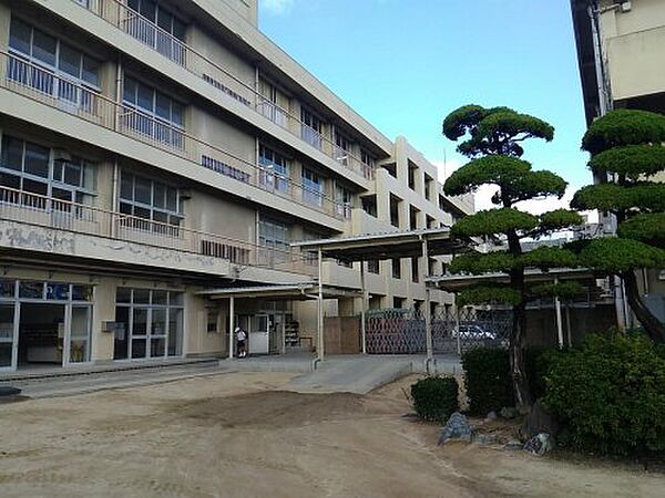 画像21:【小学校】福山市立深津小学校まで571ｍ