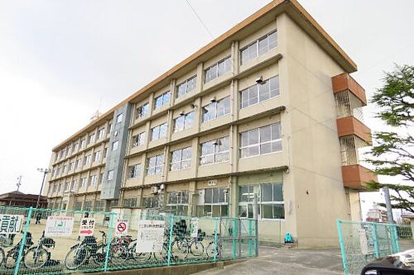 画像23:【小学校】福山市立川口東小学校まで357ｍ