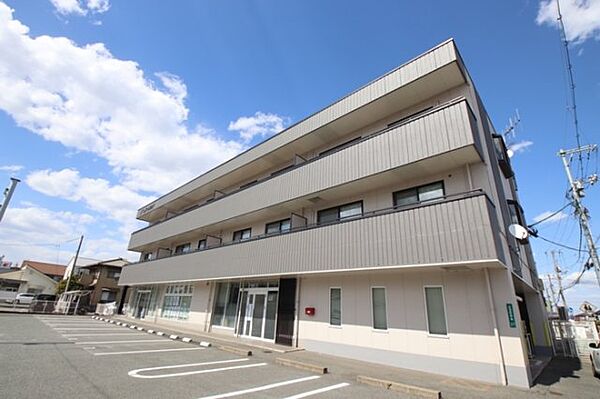 デミュールクワダ ｜広島県福山市多治米町5丁目(賃貸マンション3LDK・3階・63.94㎡)の写真 その1