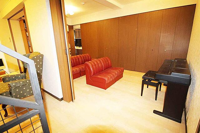 洋室 コスモ宮の森 1階/104