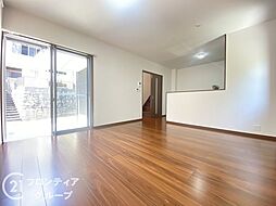 神戸市須磨区禅昌寺町1丁目　中古一戸建て 3LDKのリビング/ダイニング