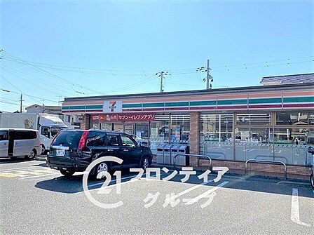 セブンイレブン明石藤江店 徒歩11分。 830m