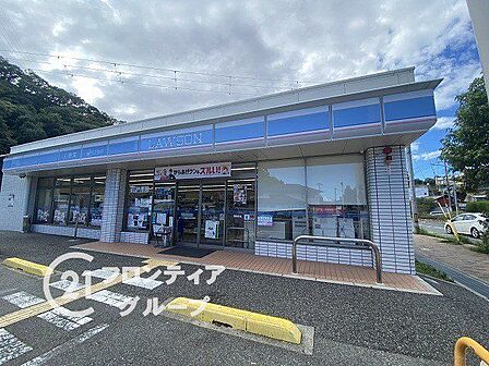 ローソン須磨妙法寺界地店 徒歩3分。 190m